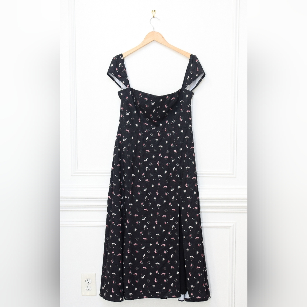 House of CB Black Floral Midi Dress - Picture 4 of 12